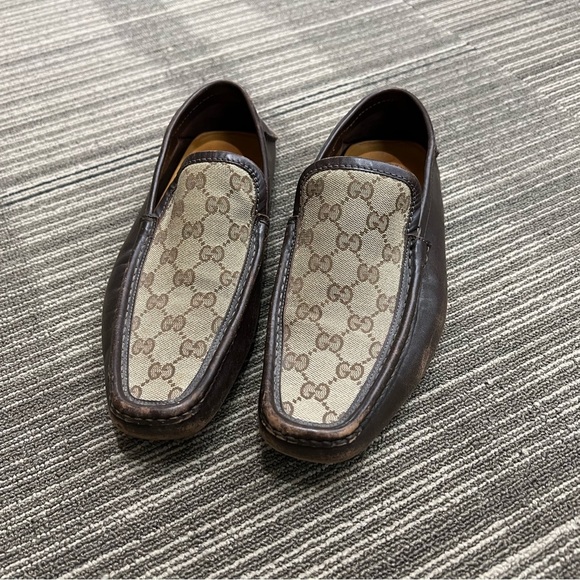 Gucci Men’s Leather and Monogram Canvas Driver - Picture 1 of 15